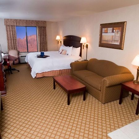 Hampton Inn & Suites Farmington Exteriör bild