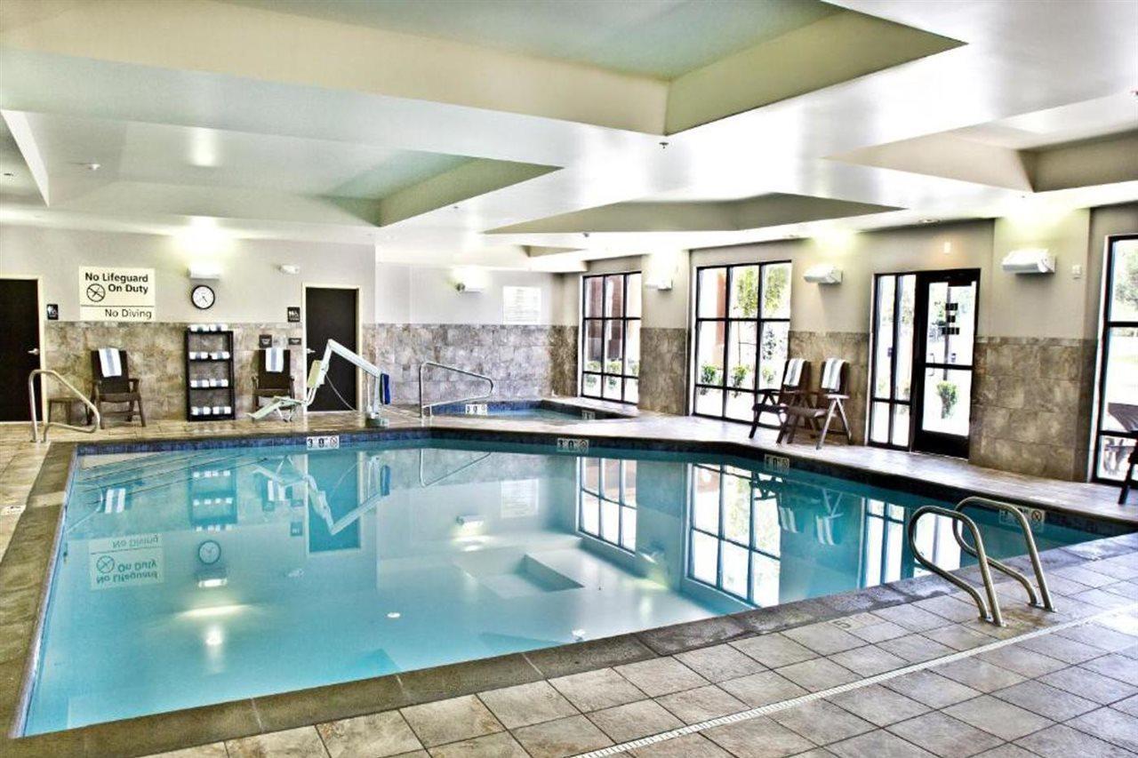 Hampton Inn & Suites Farmington Exteriör bild