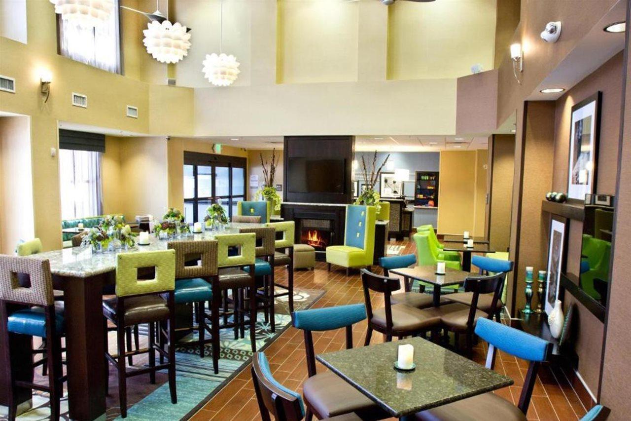 Hampton Inn & Suites Farmington Exteriör bild
