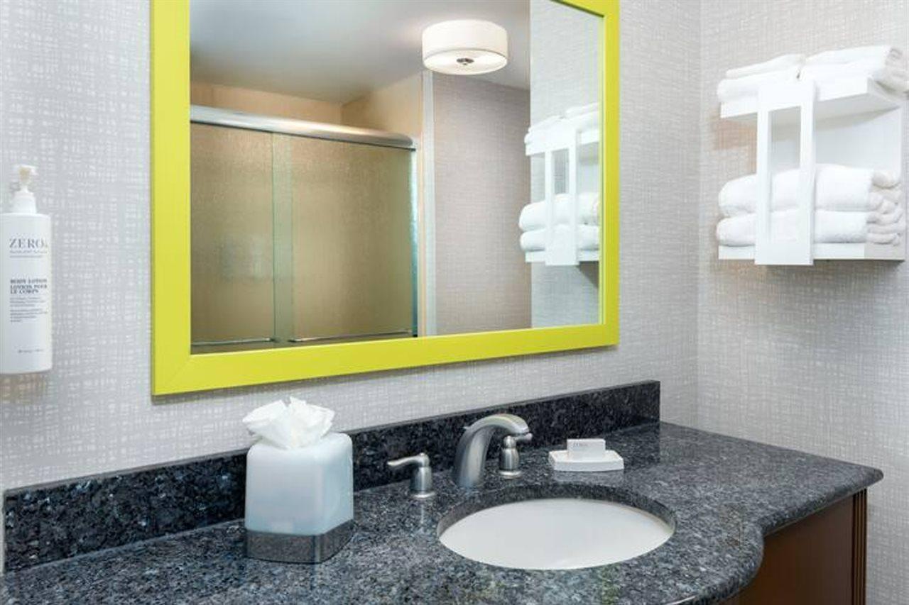 Hampton Inn & Suites Farmington Exteriör bild