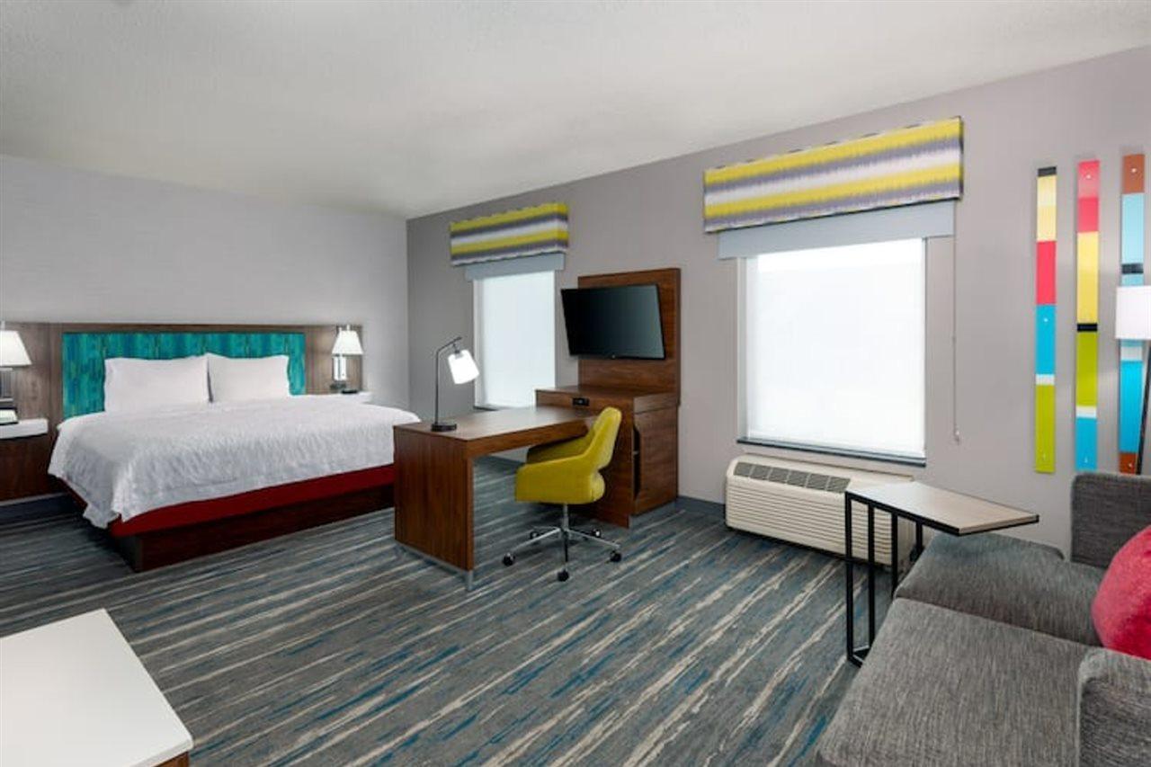 Hampton Inn & Suites Farmington Exteriör bild